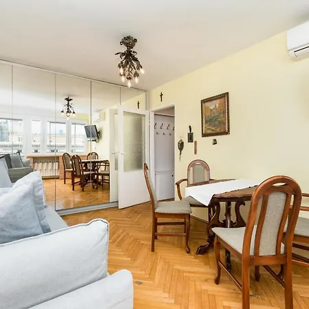 Apartment Emilii Plater By Your Freedom
